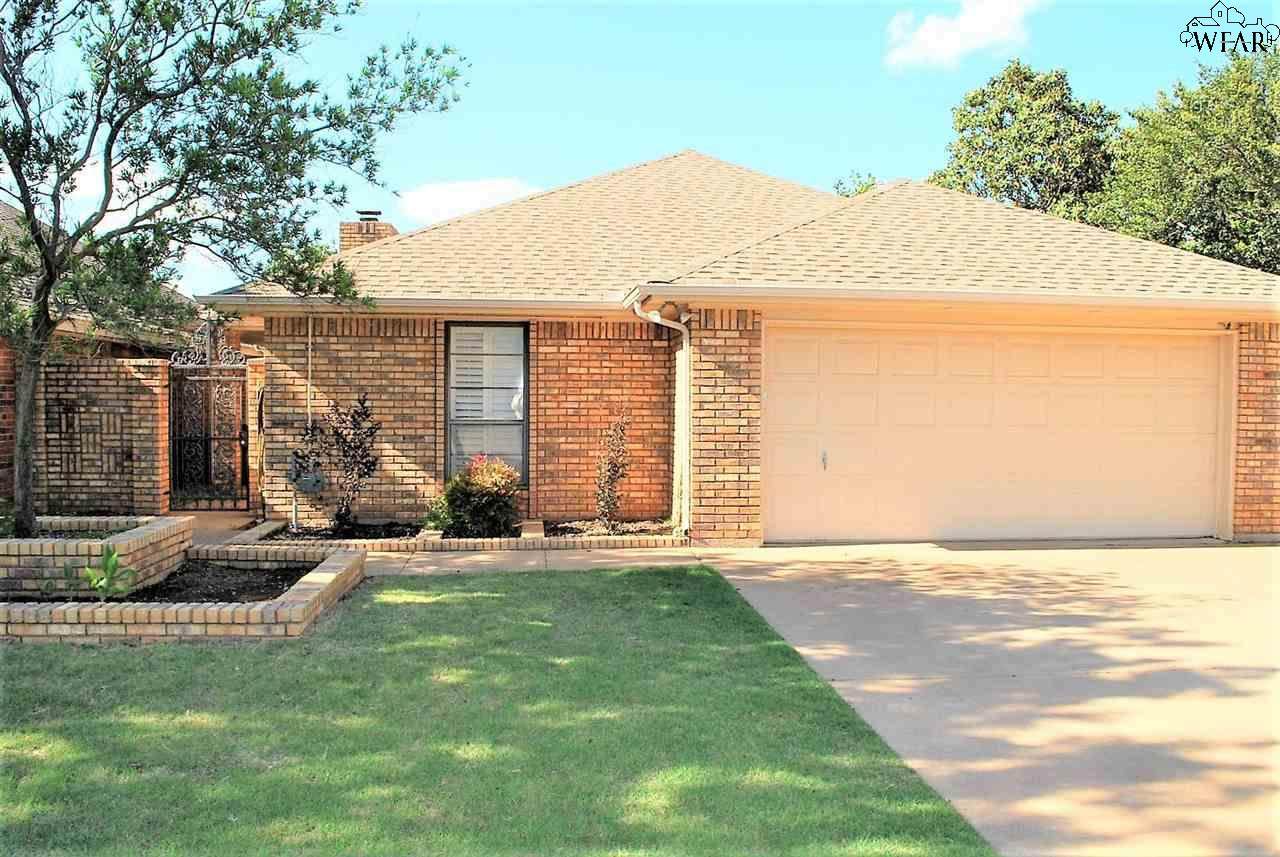 1504 Carol Lane - Photo 1