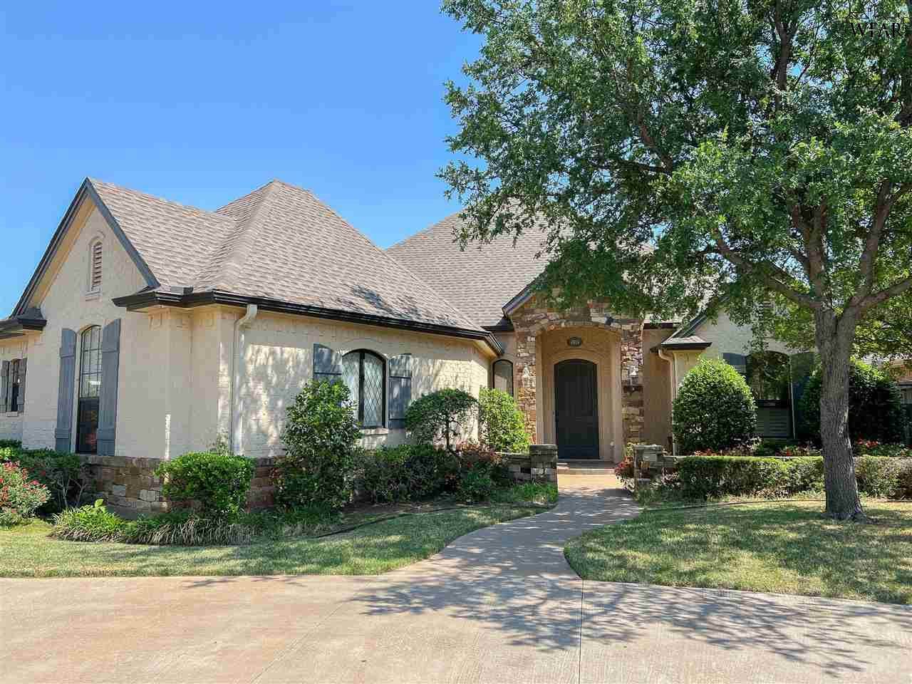 4919 Quail Springs Drive - Photo 1