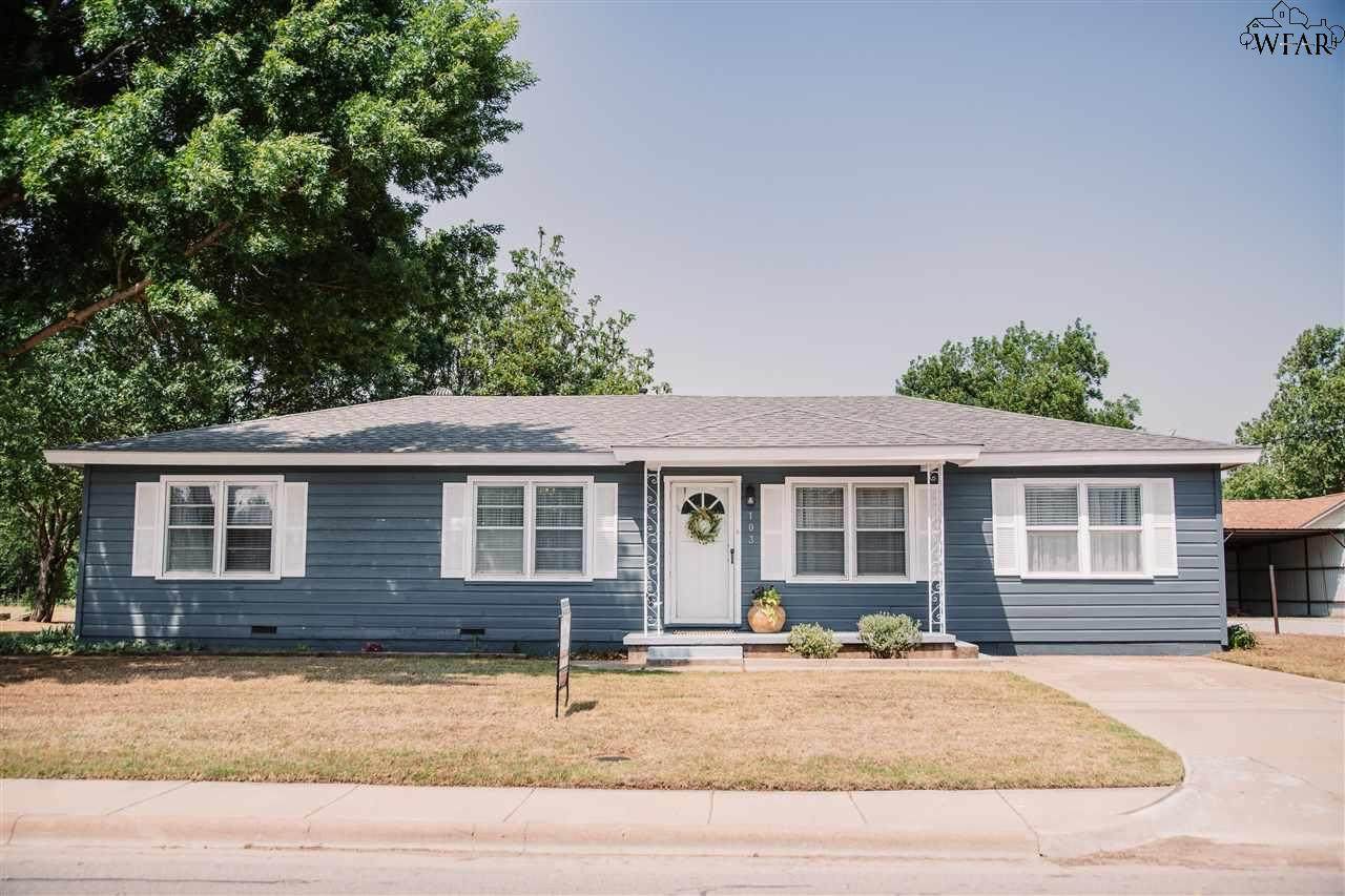 103 Preston Road - Photo 1