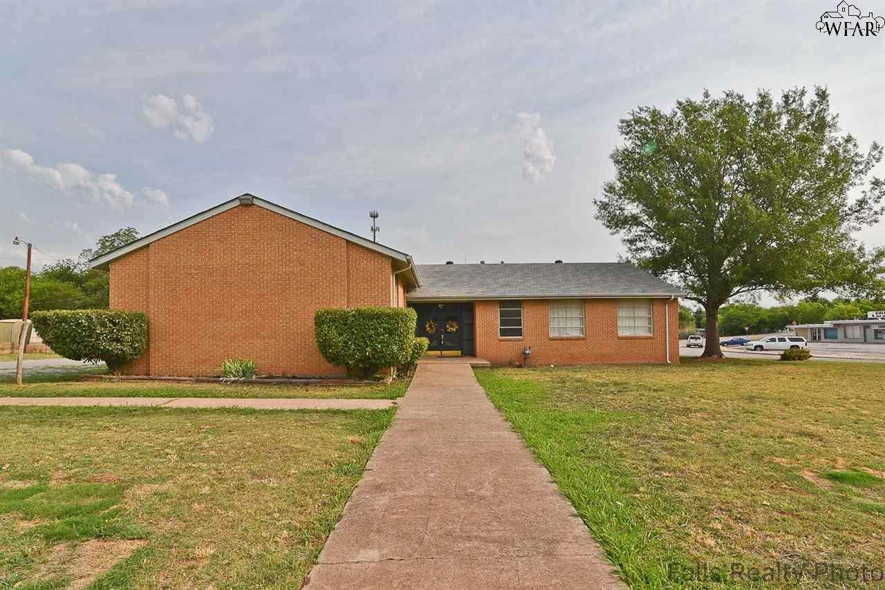 3200 Cheryl Street - Photo 1