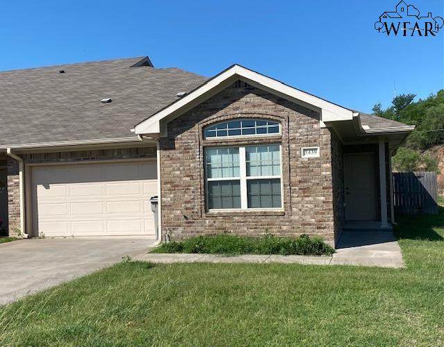 3439 Arrowhead Drive - Photo 1