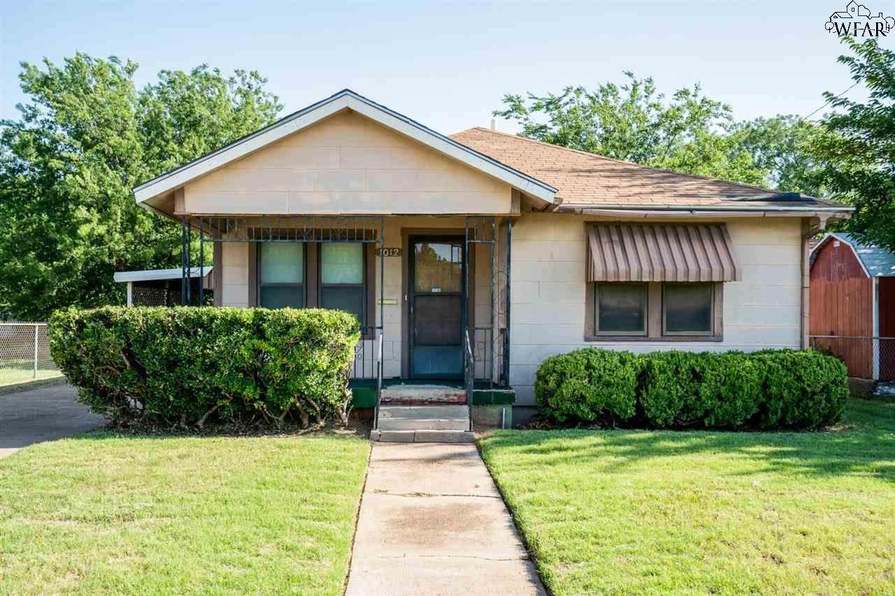 1012 Woods Street - Photo 1