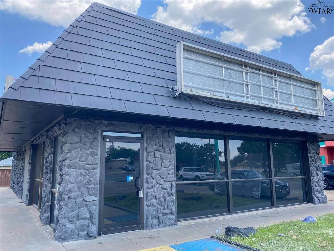 3201 Kemp Boulevard - Photo 1