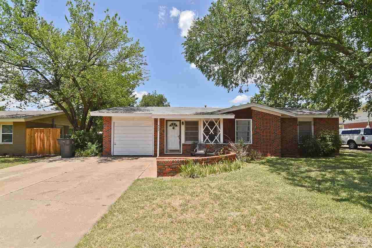 4508 Lockwood Drive - Photo 1