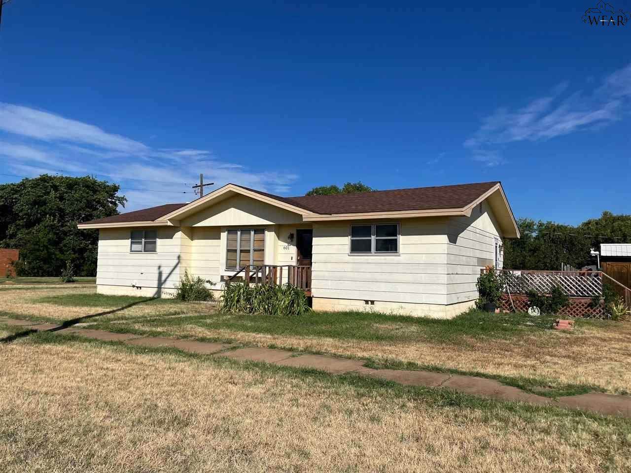 601 Wichita Street - Photo 1