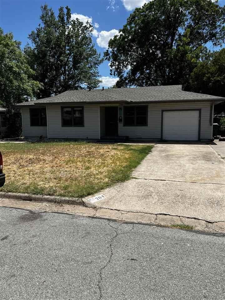 204 Walnut Street - Photo 1