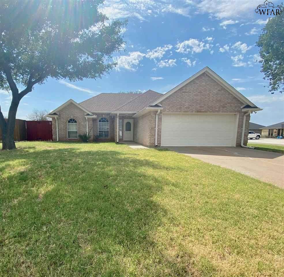 1441 Chisholm Trail - Photo 1