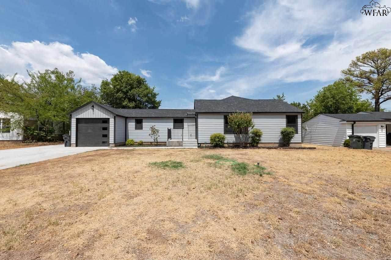 1604 Burlington Street - Photo 1