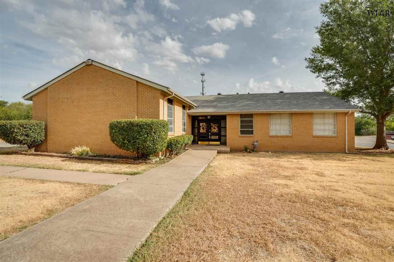 3200 Cheryl Street - Photo 1