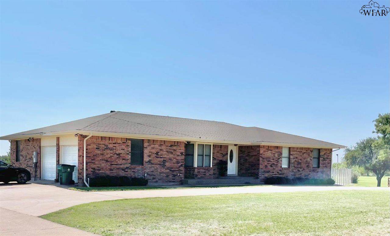 1603 Yucca Street - Photo 1