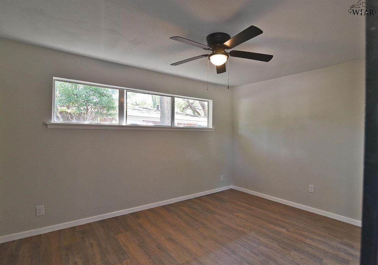 4413 Mccrory Avenue - Photo 1