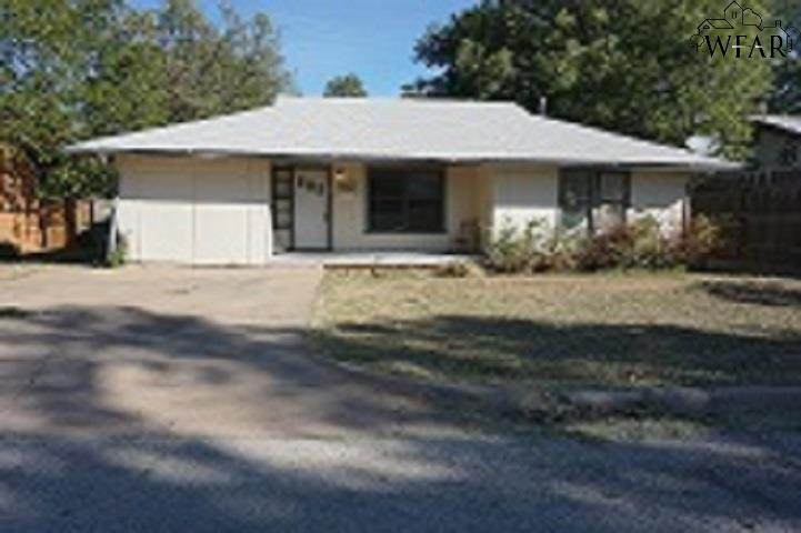 2402 Terrace Avenue - Photo 1