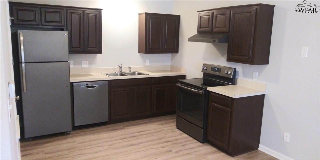 1525 Trigg Lane - Photo 1