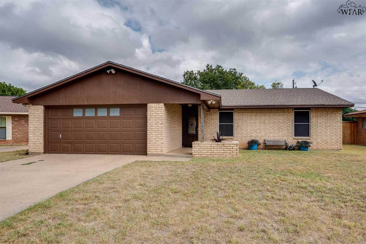 4919 Rockpoint Street - Photo 1