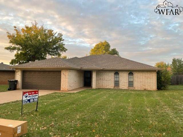 5119 Edgecliff Drive - Photo 1