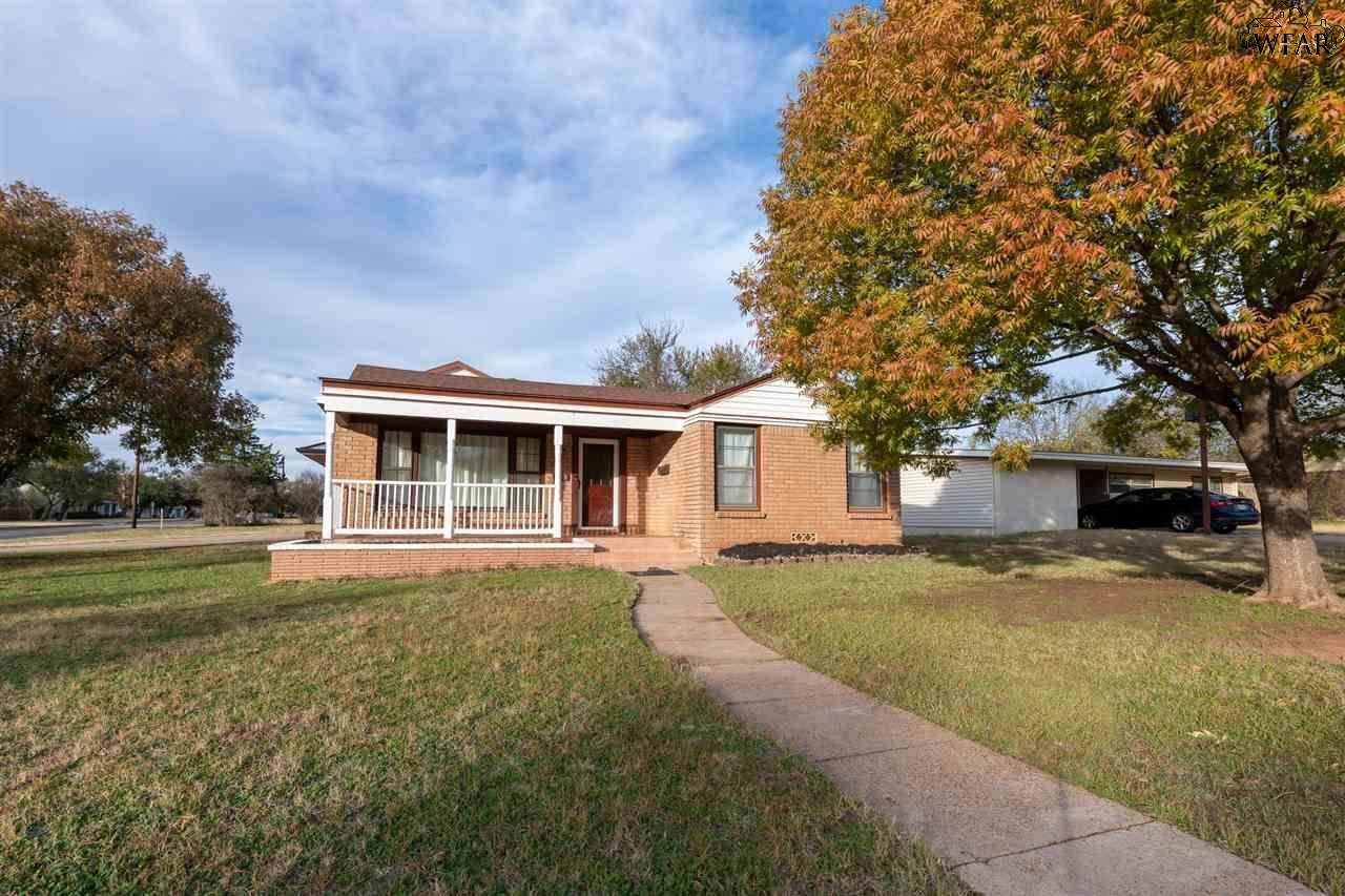 1610 Norman Street - Photo 1