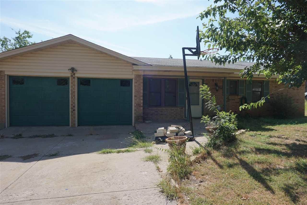 5403 Dewey Street - Photo 1