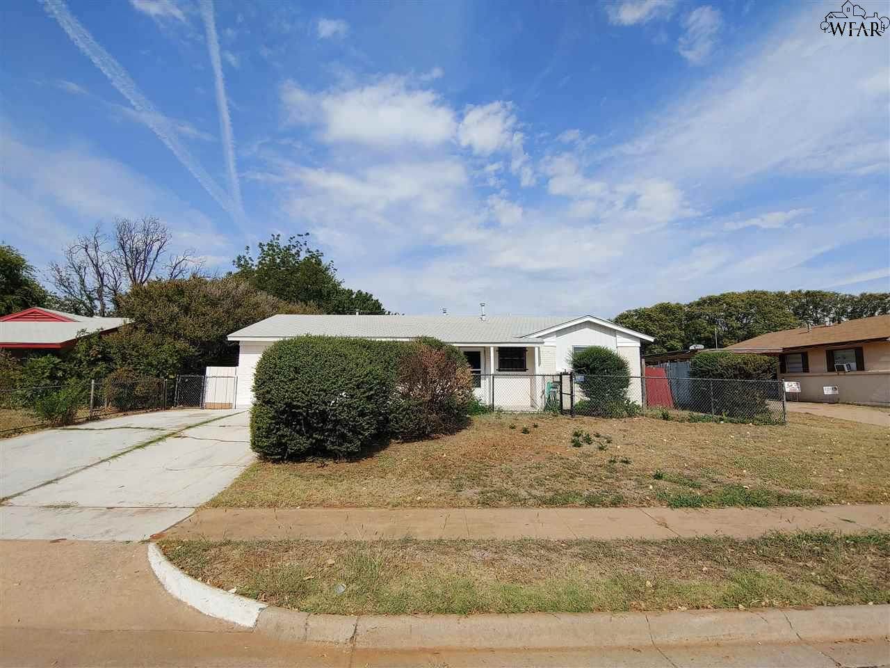 2704 Byrne Place - Photo 1