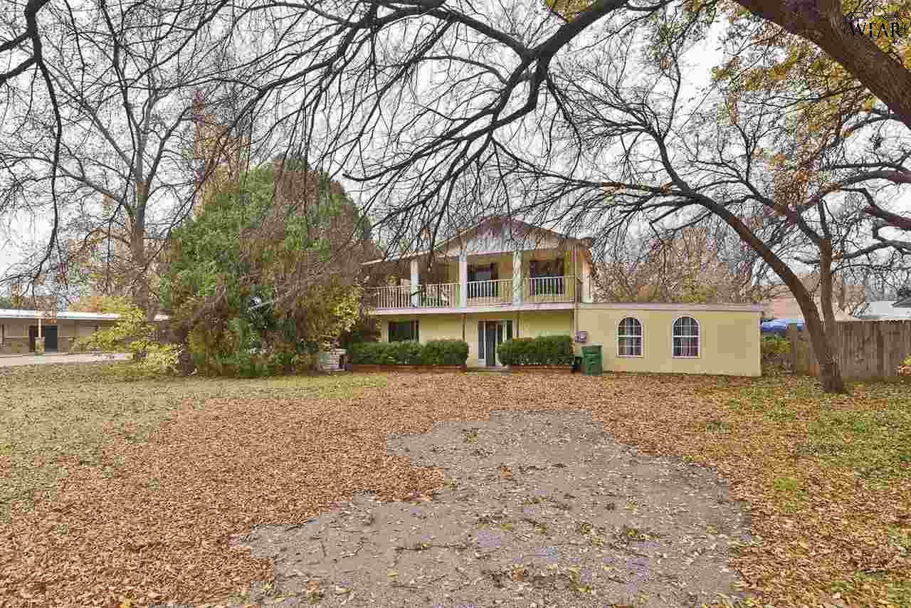 808 Sheppard Road - Photo 1