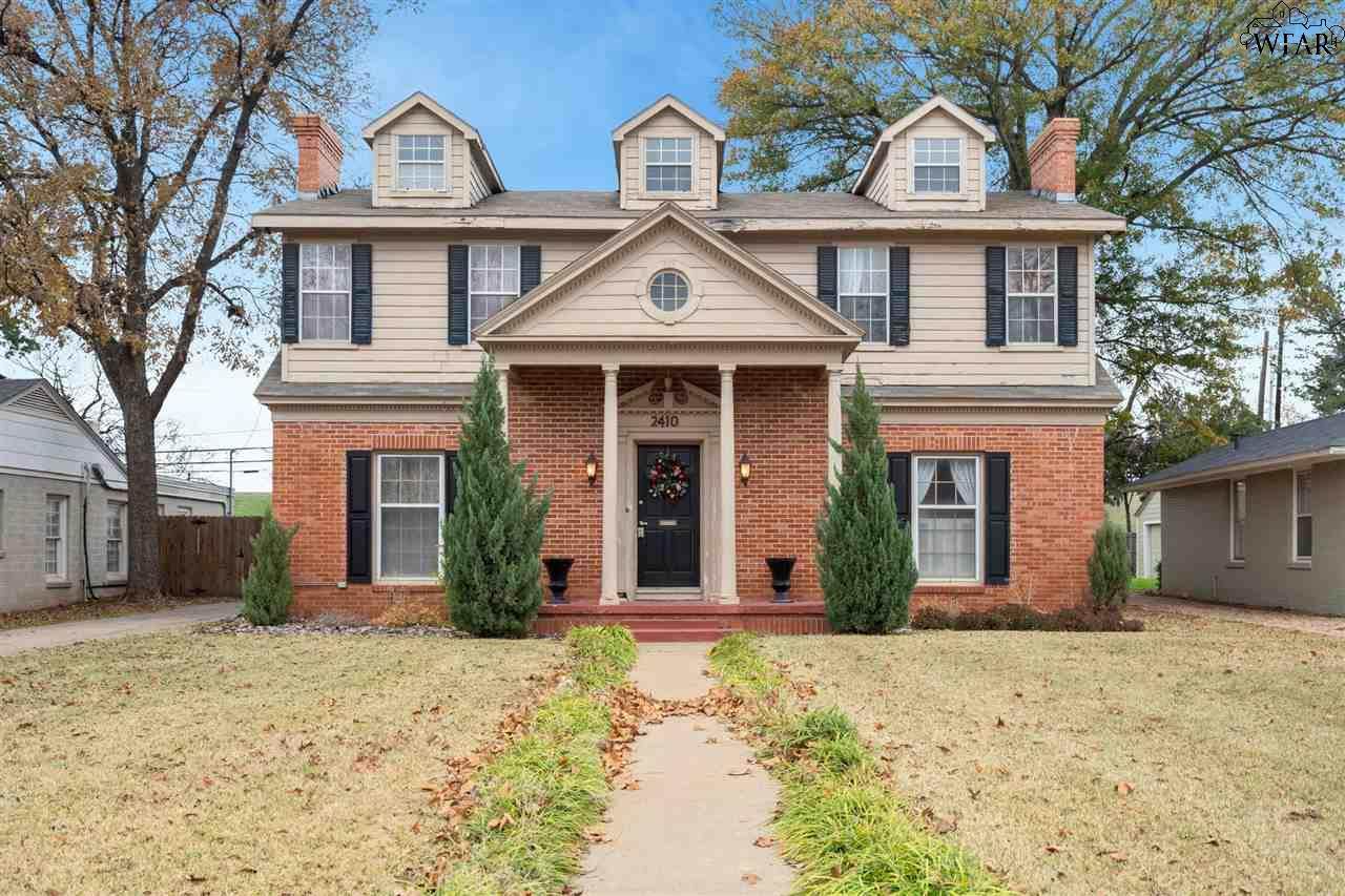 2410 Speedway Avenue - Photo 1