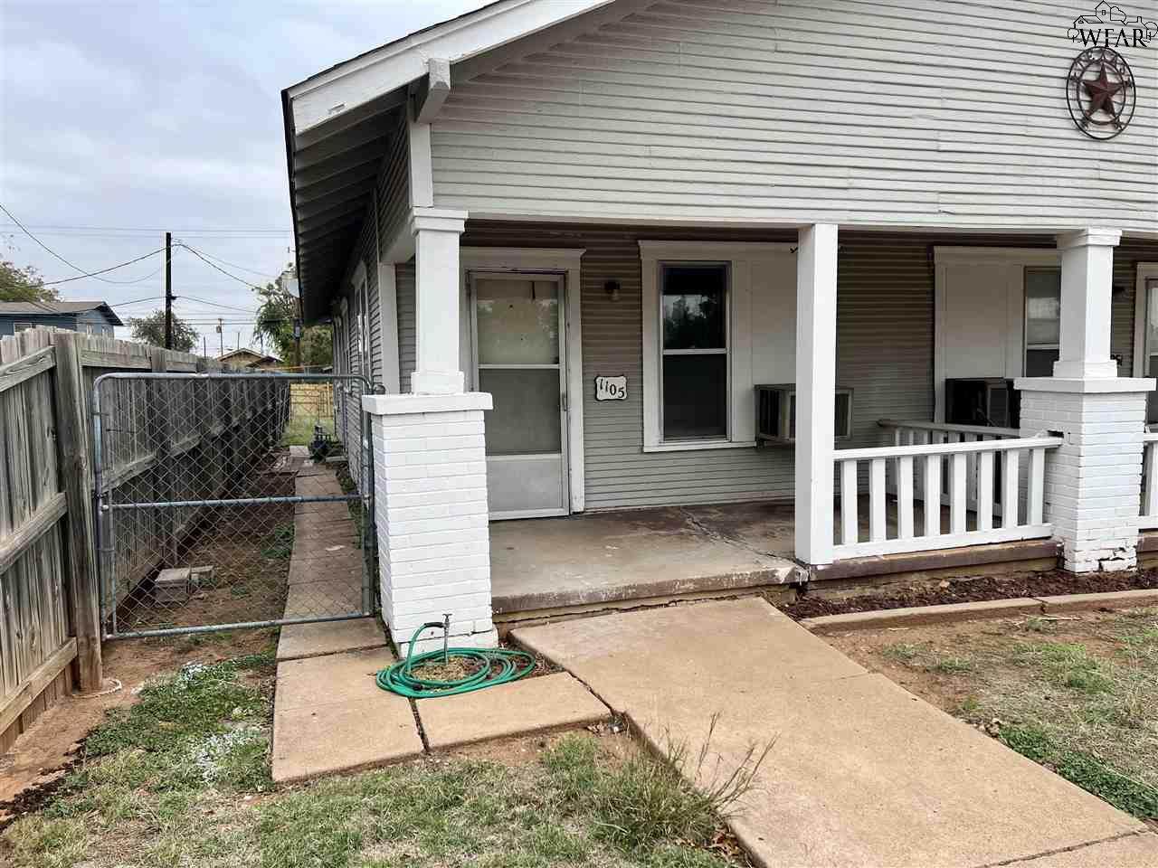 1105 Bluff Street - Photo 1