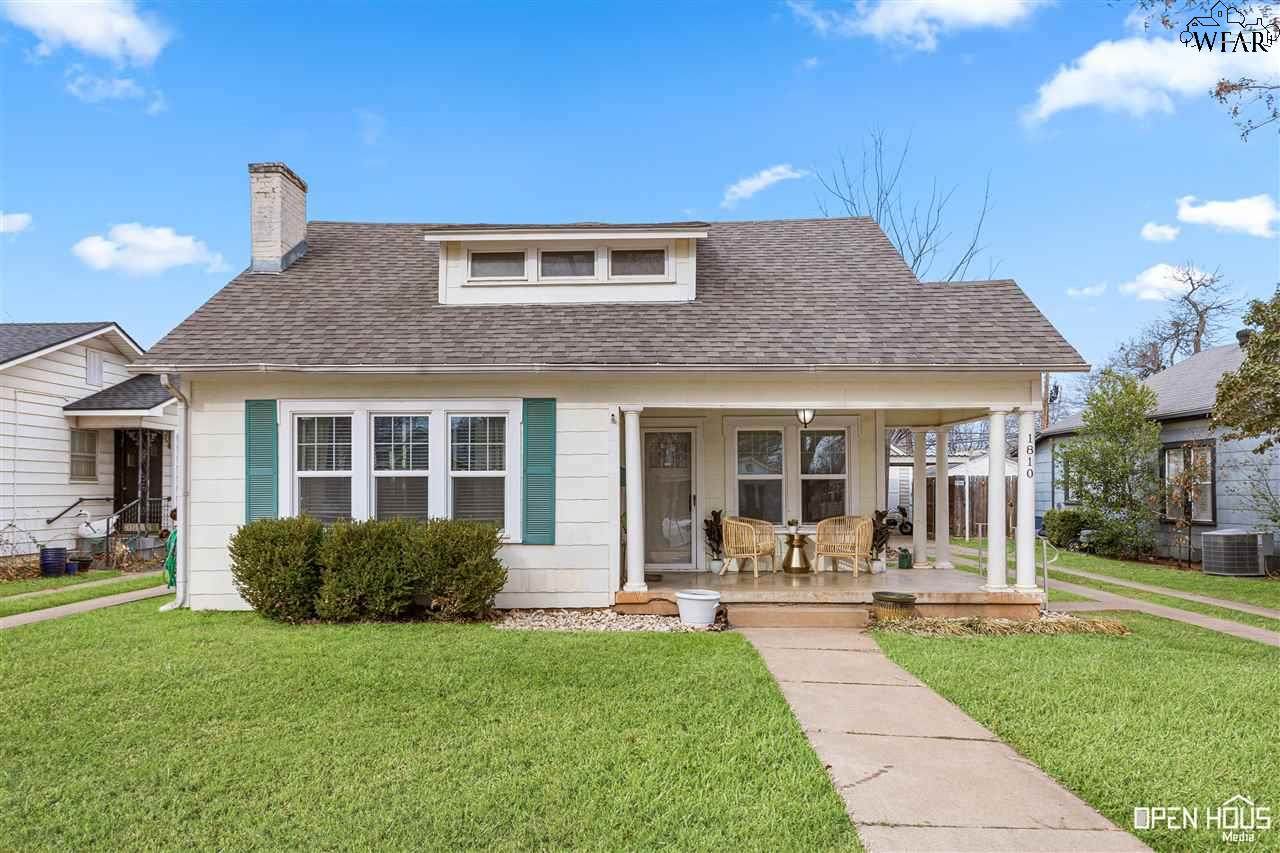 1810 Victory Avenue - Photo 1