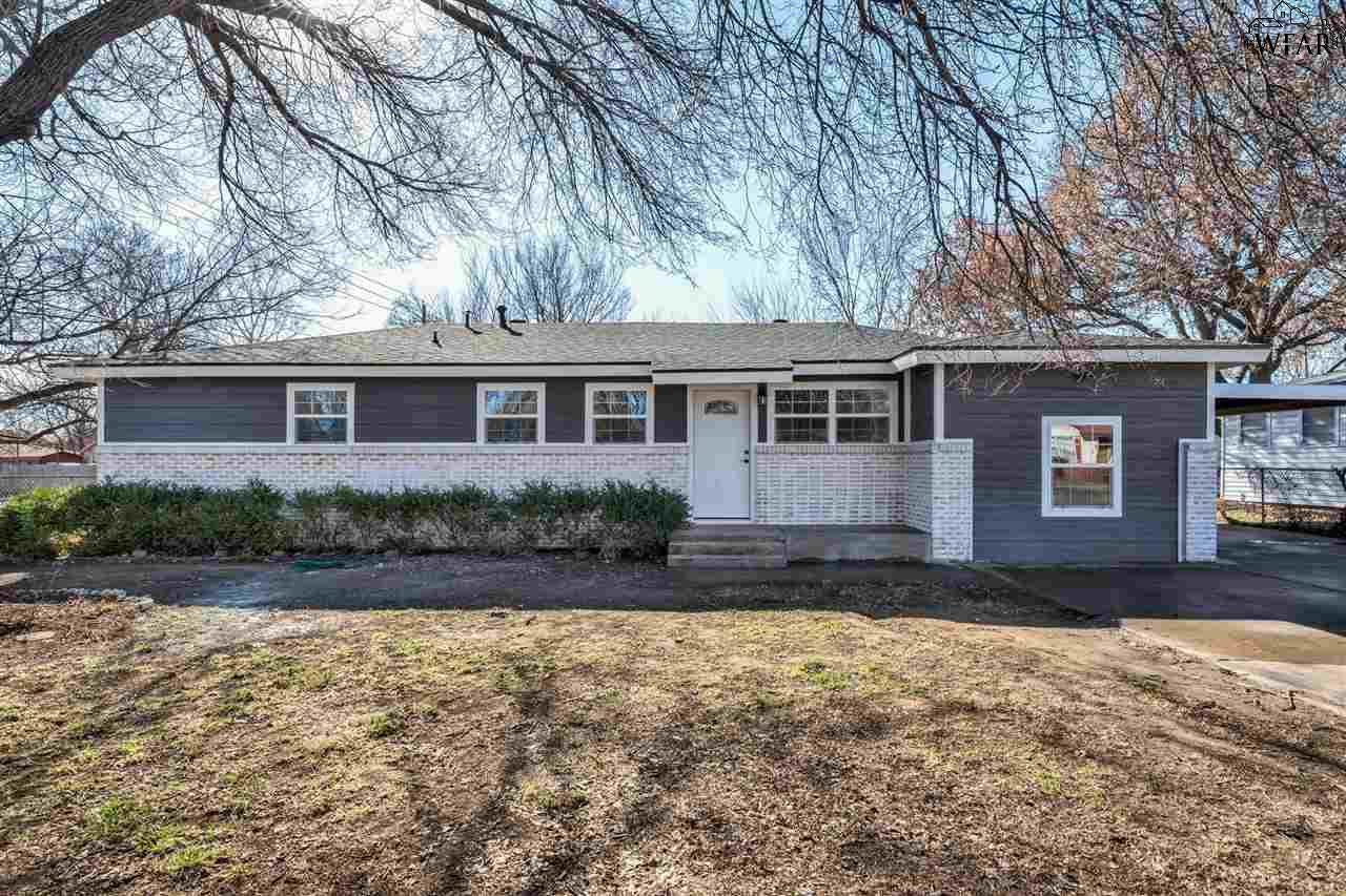 524 Hilltop Avenue - Photo 1