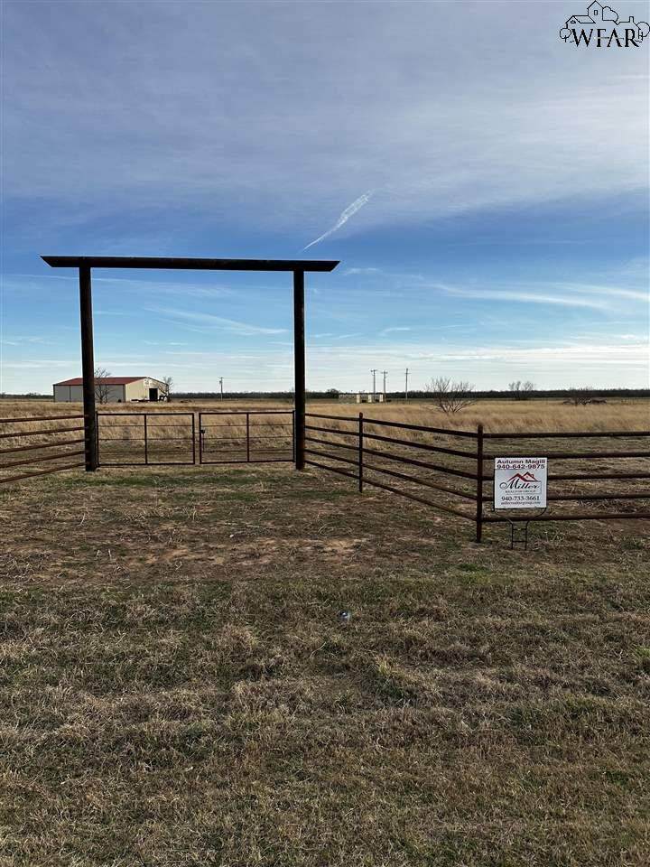 8868 Hwy 79 - Photo 1