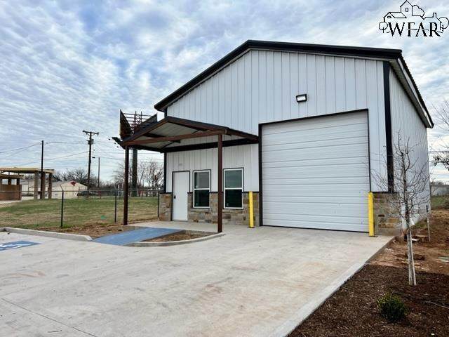 1433 30TH STREET - Photo 1
