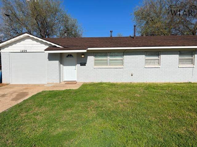 1409 Newhaven Road - Photo 1