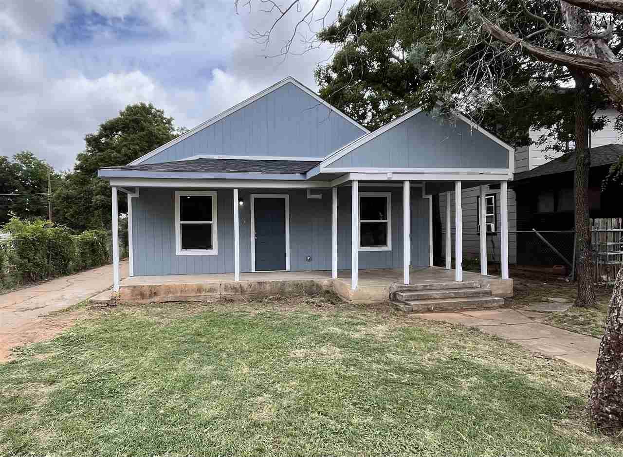 2304 10TH STREET - Photo 1