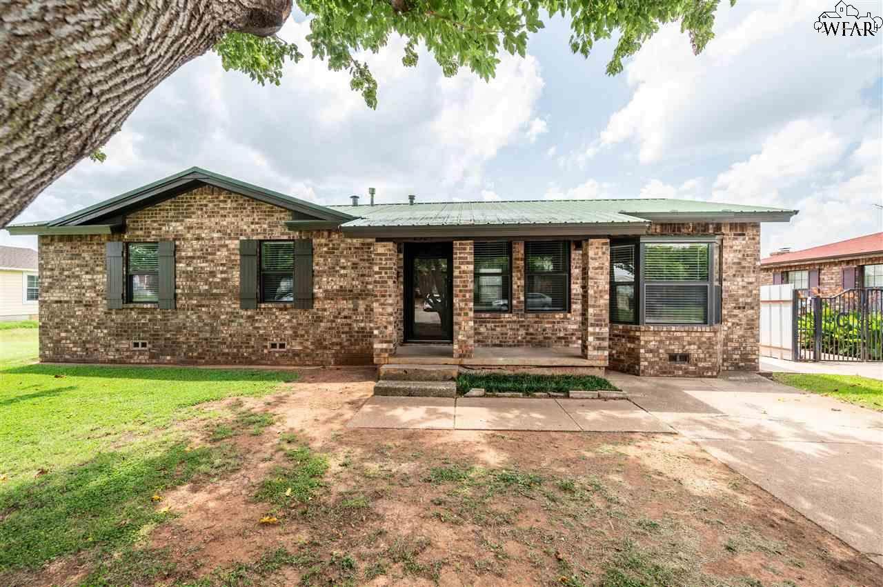 2504 Bandera Boulevard - Photo 1