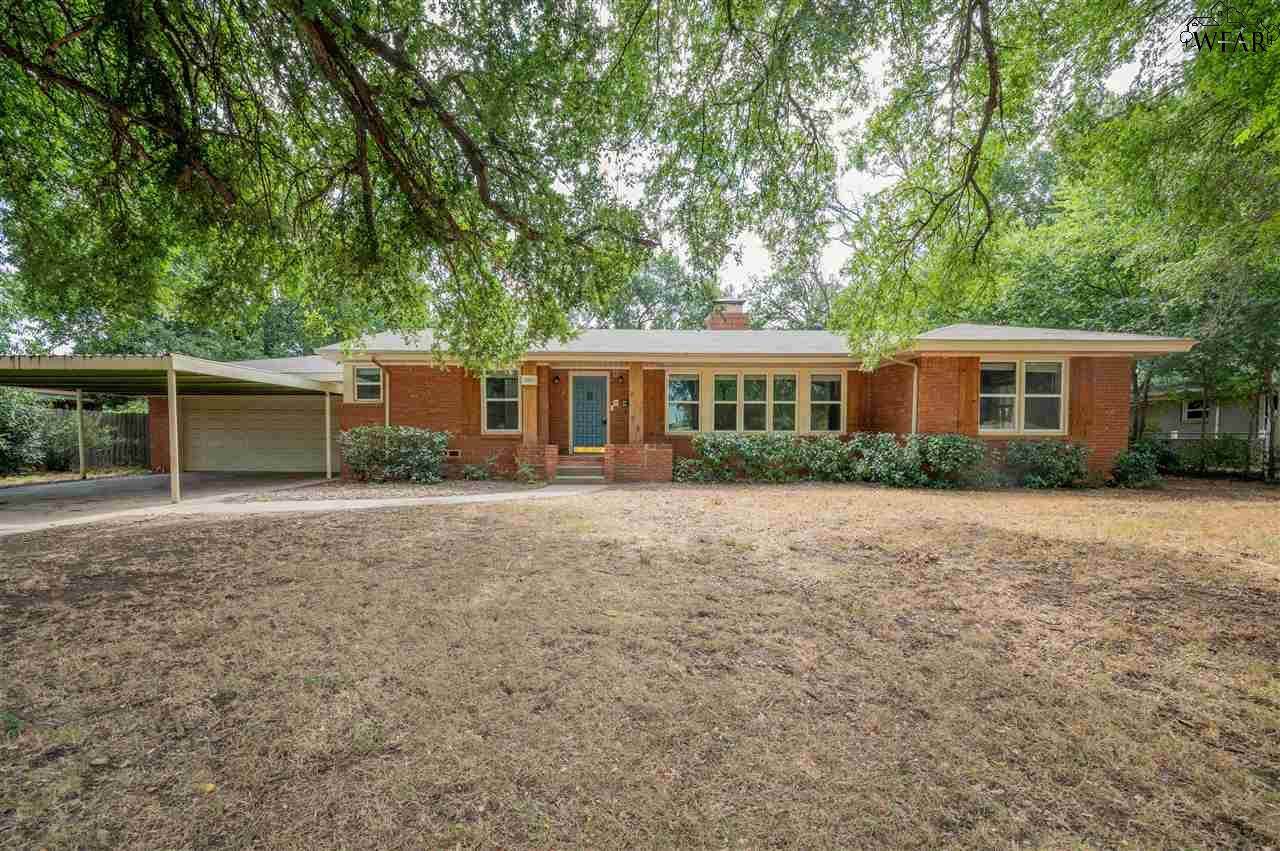 3903 Southmoor Lane - Photo 1