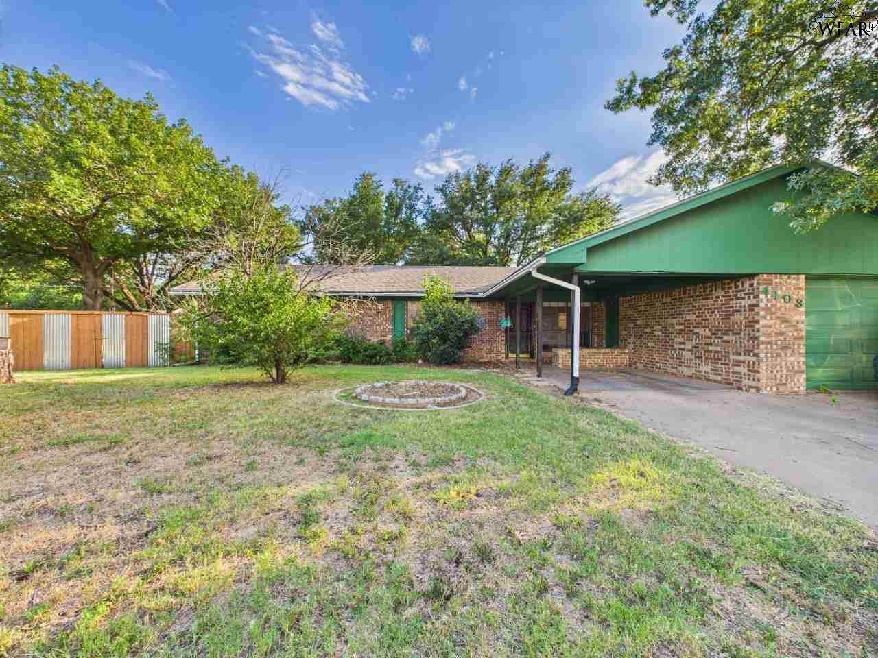 4103 Abbott Avenue - Photo 1