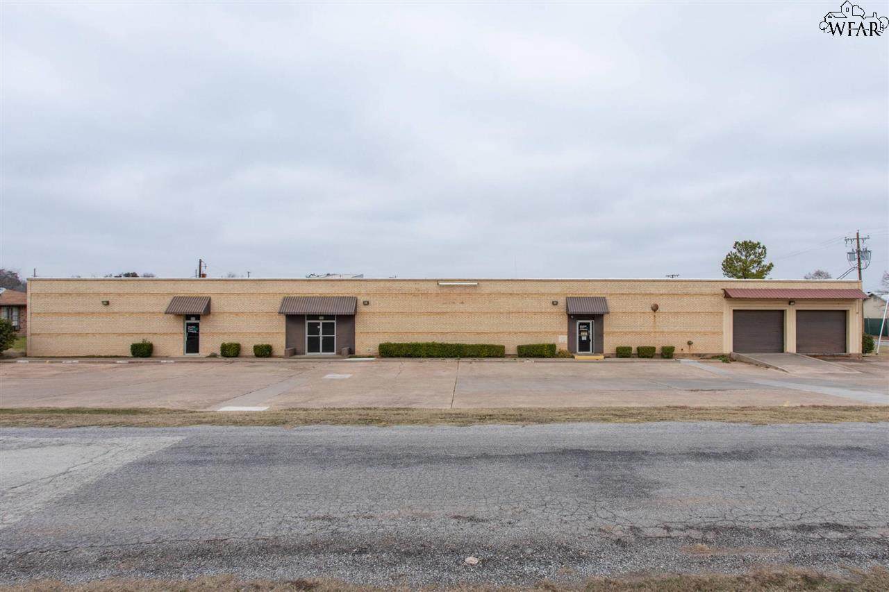 2200 5TH STREET - Photo 1