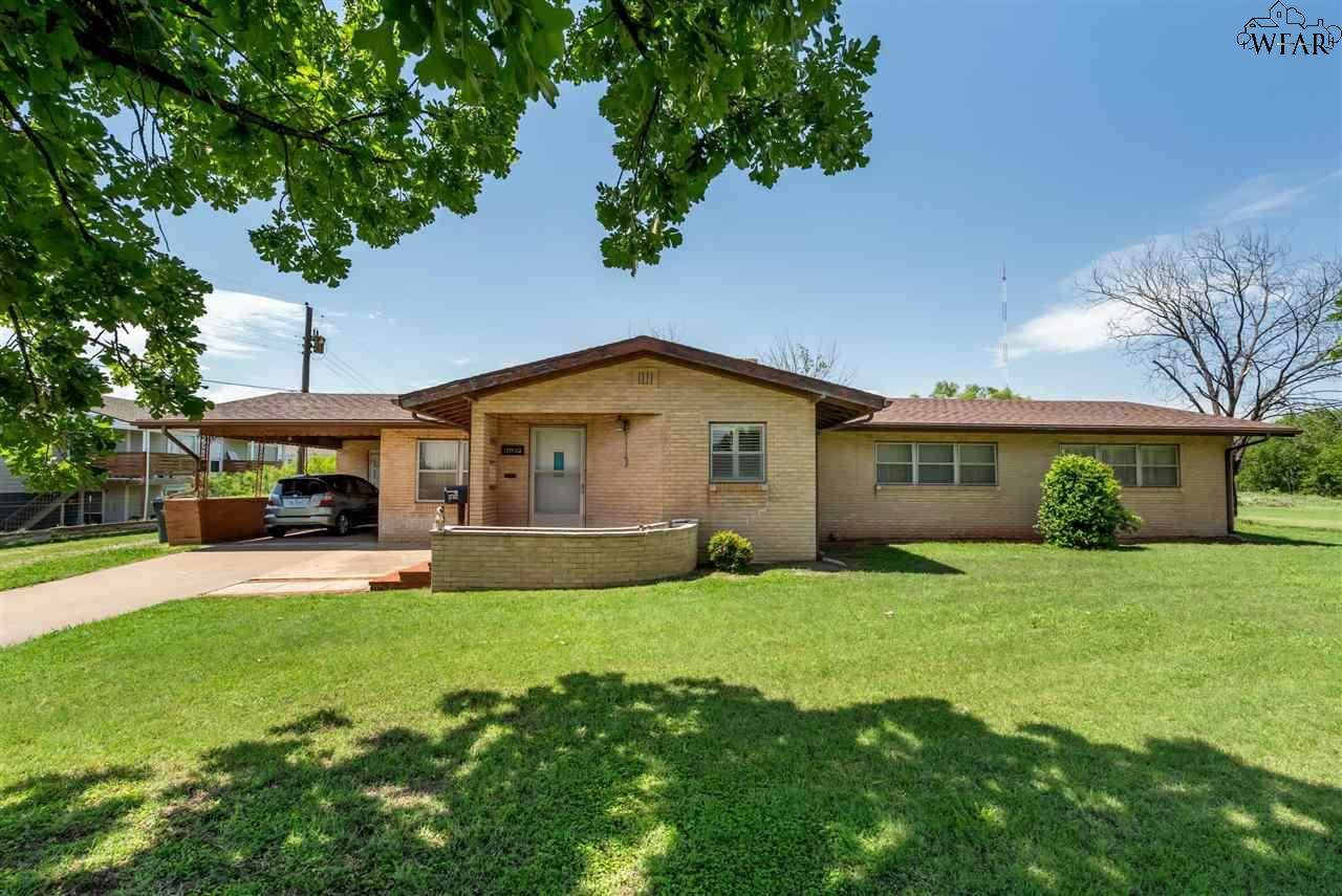 3702 Seymour Road - Photo 1