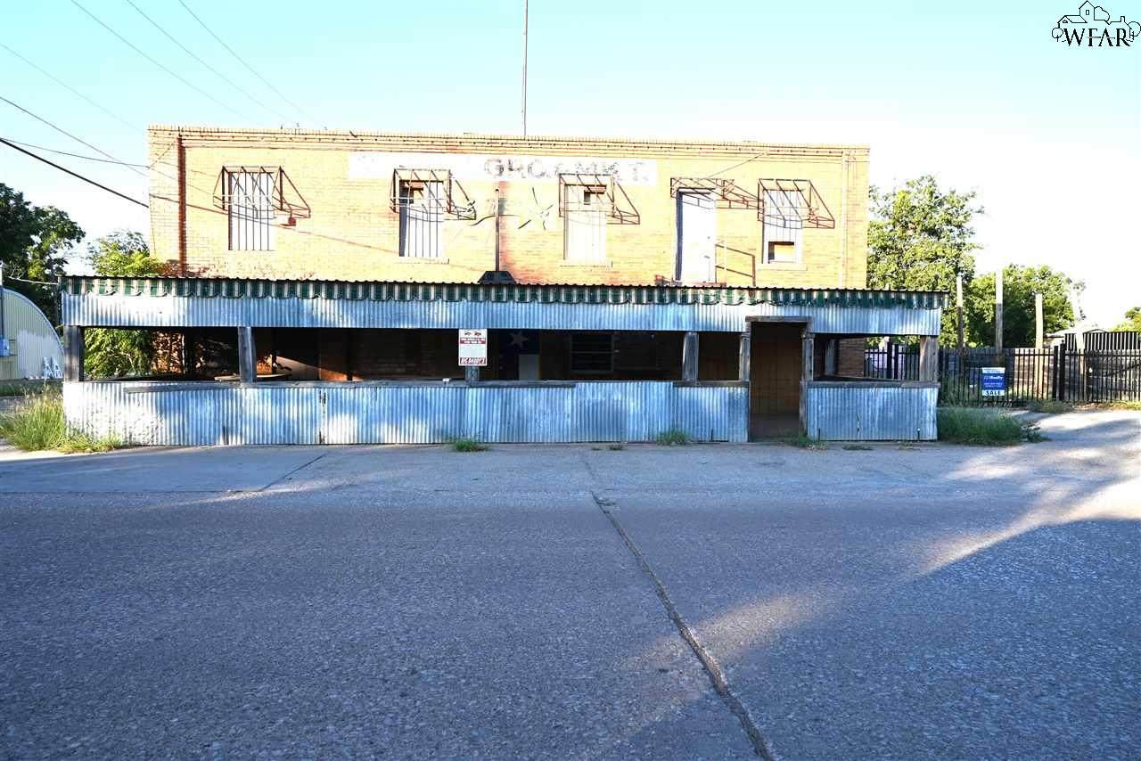 200 Burnett Street - Photo 1