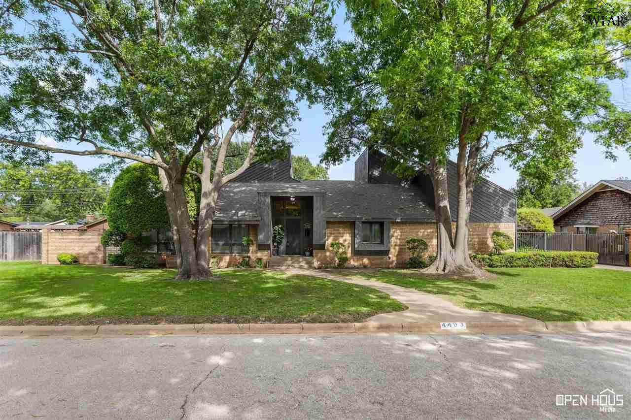 4403 Nassau Drive - Photo 1