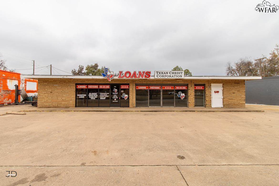 105 Avenue D - Photo 1