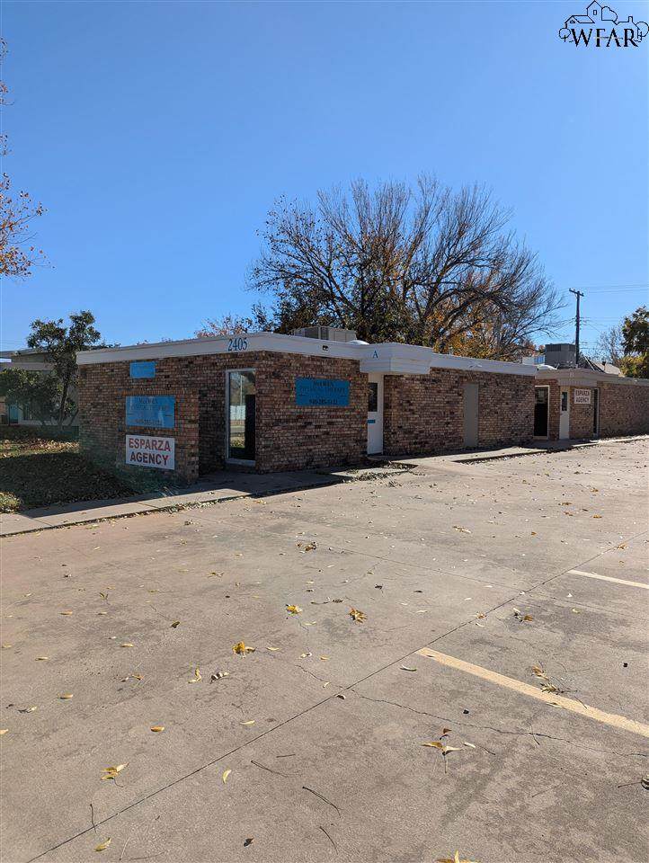 2405 9TH STREET - Photo 1