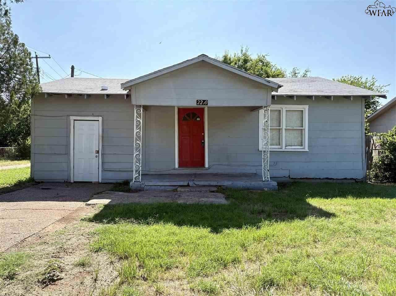 2210 Garfield Street - Photo 1