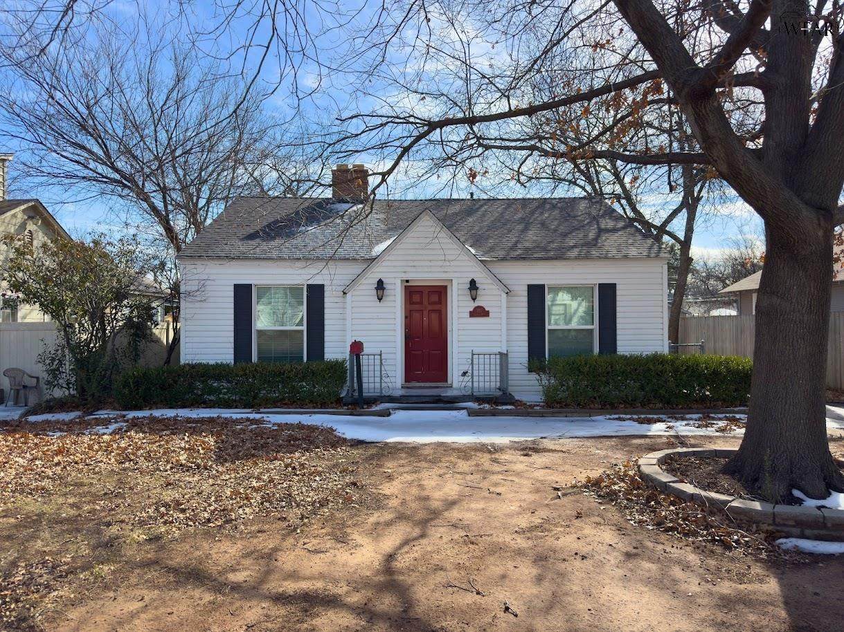 1817 Ardath Avenue - Photo 1