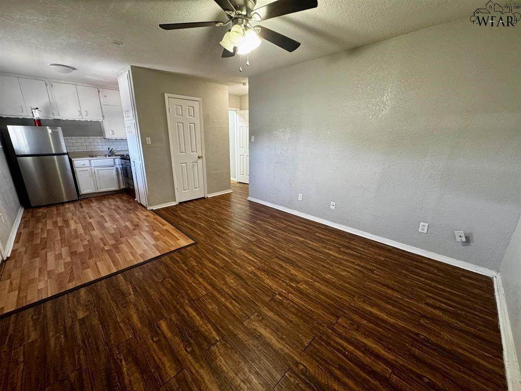1710 10TH STREET - Photo 1
