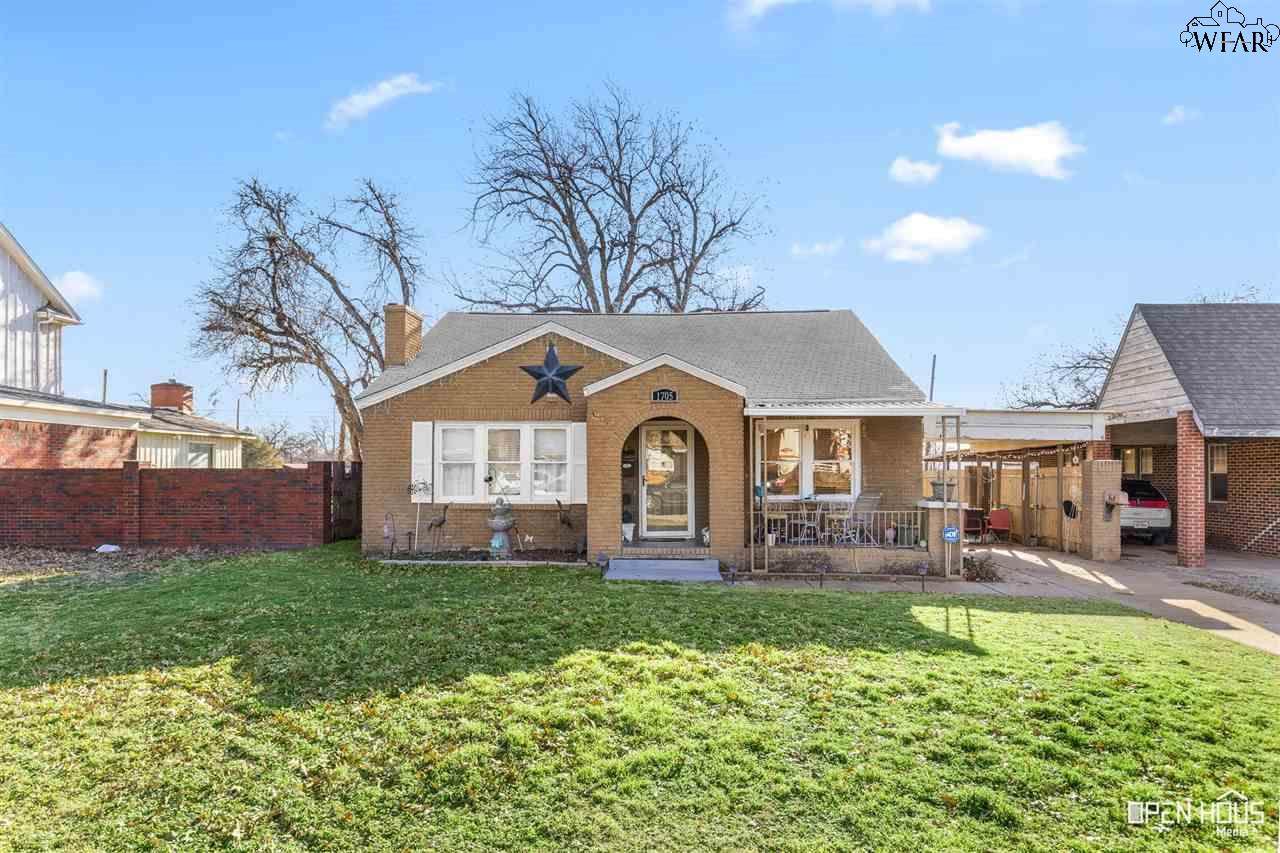 1705 Buchanan Street - Photo 1