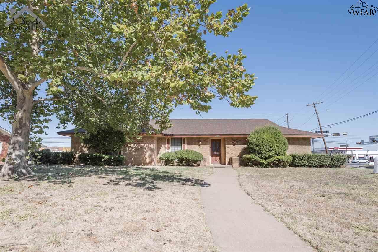 2700 Devon Road - Photo 1
