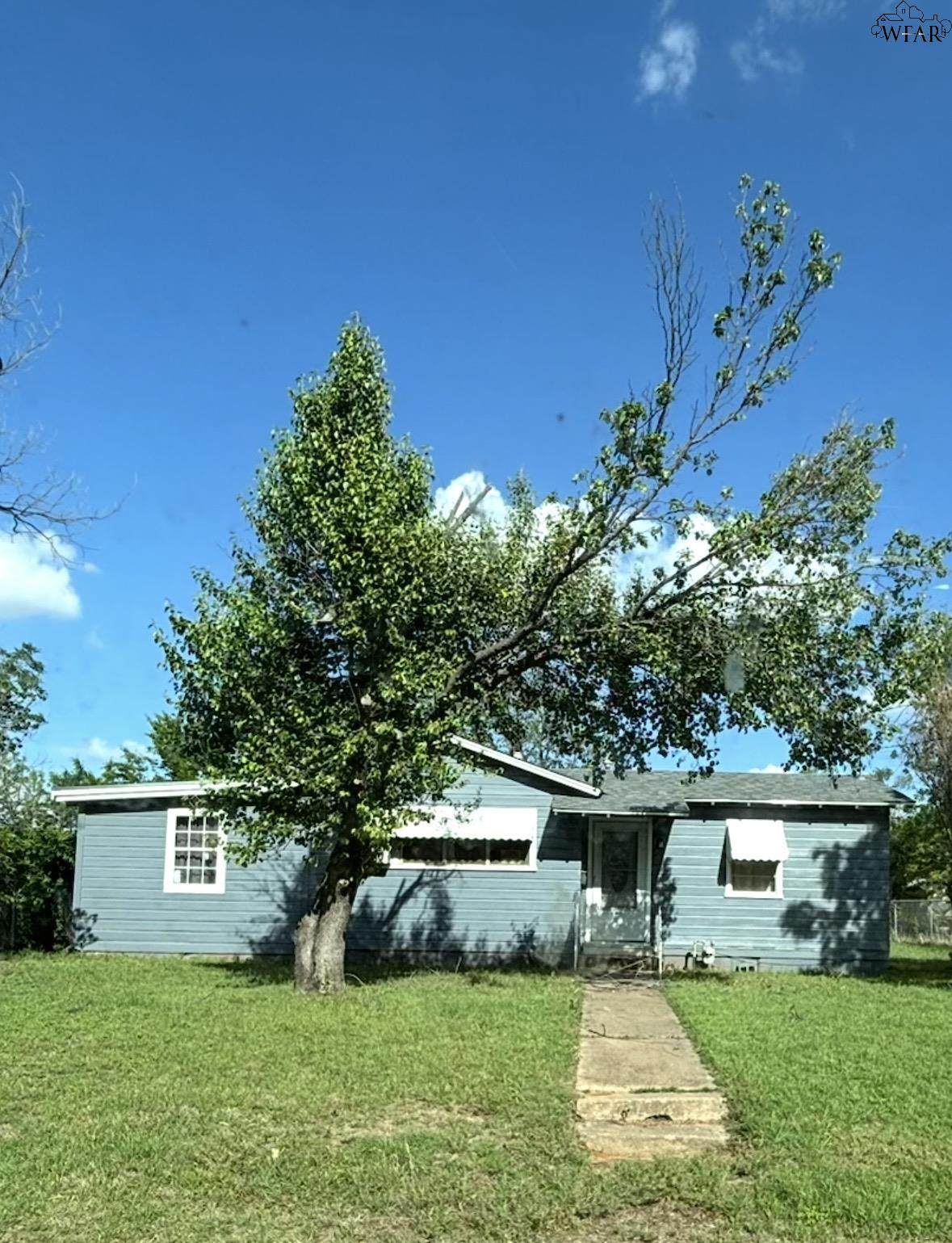 306 Henrietta Street - Photo 1
