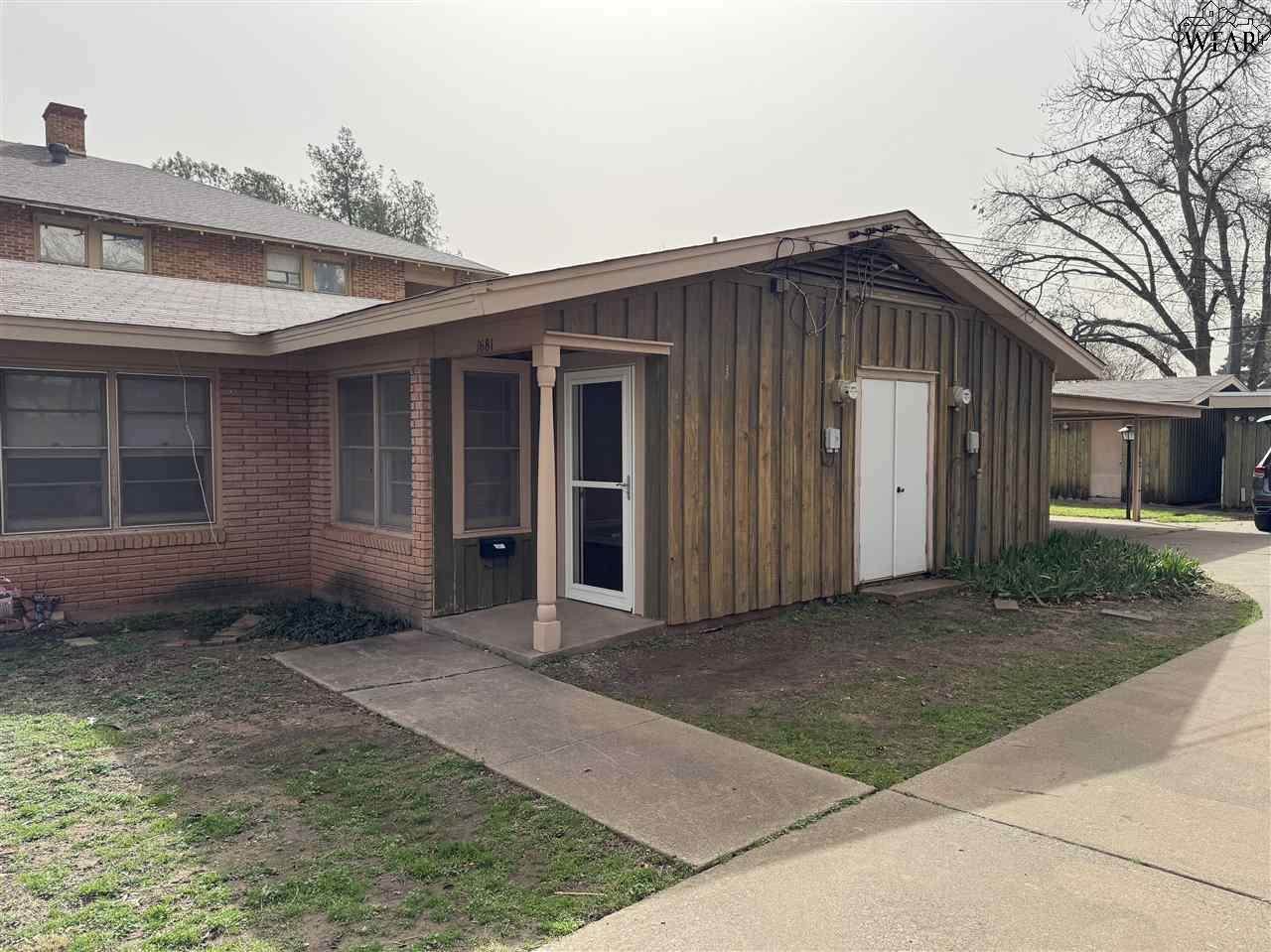 1681 Speedway Avenue - Photo 1