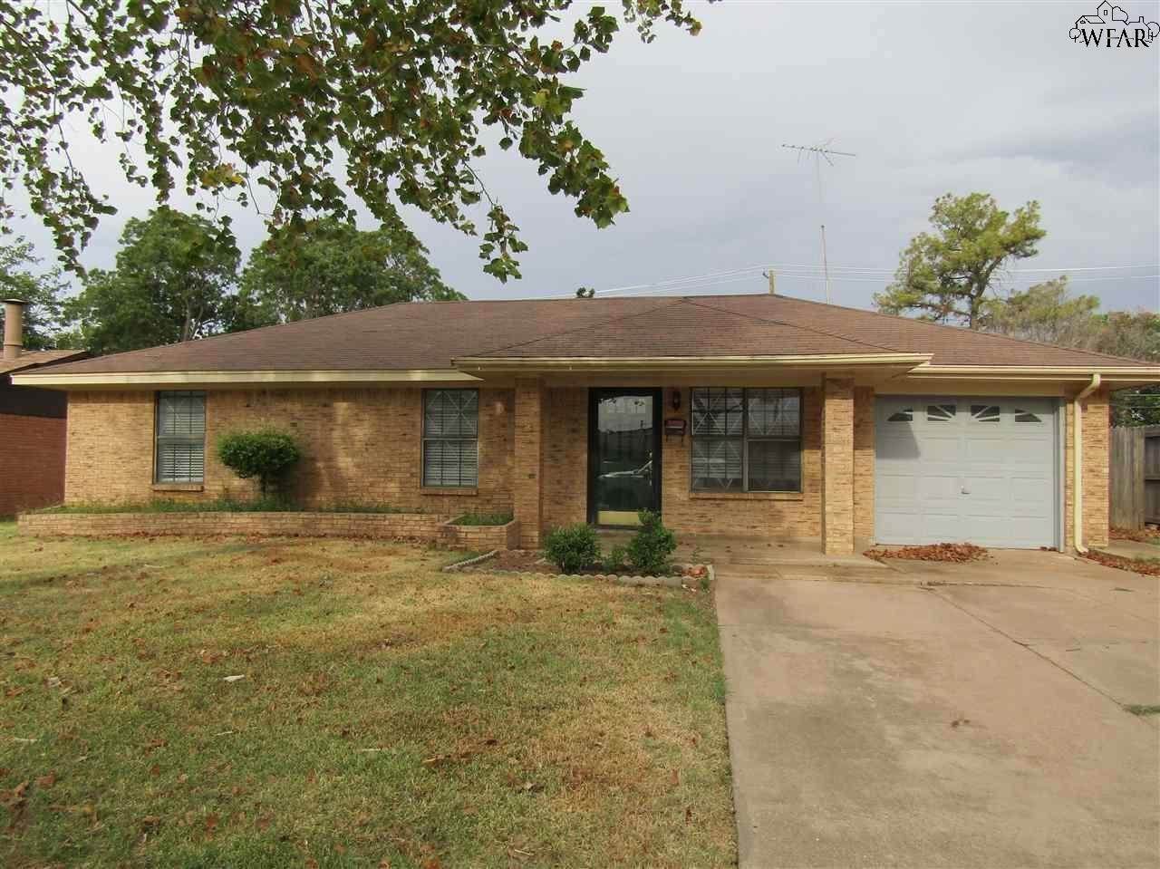 4706 Catalina Drive - Photo 1