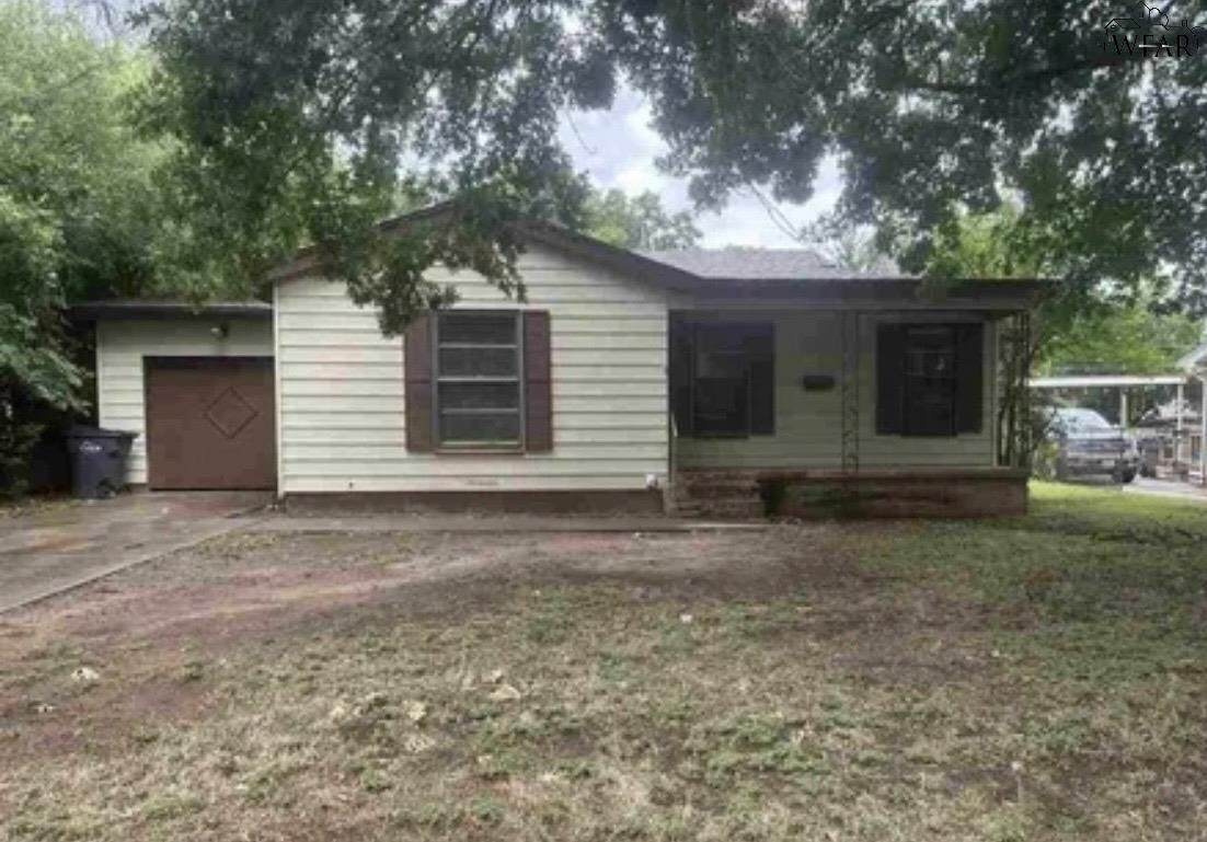 2612 Fairway Drive - Photo 1