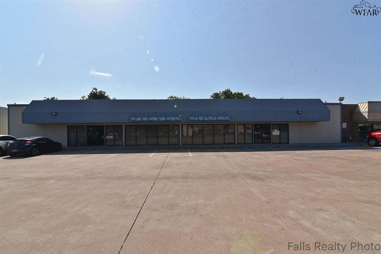 2003 Kemp Boulevard - Photo 1
